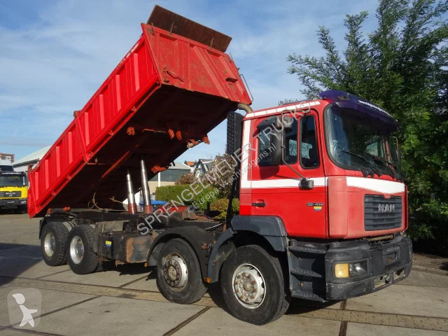 Kamion MAN 32.414 3 site tipper manule fuel pump