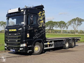 Camion plateau Scania