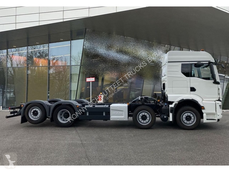 MAN TGS 35.470 8x2-6 BL CH TGS 35.470 8x2-6 BL...