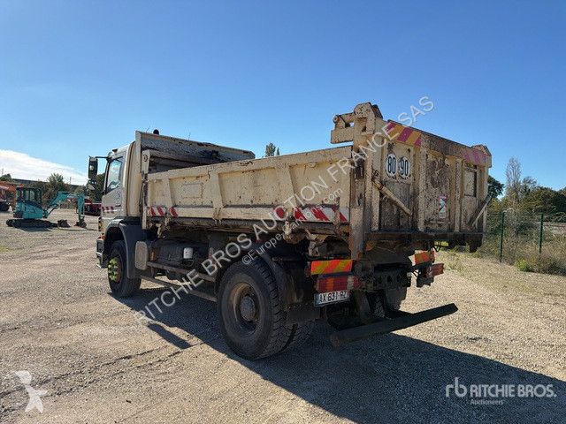 Mercedes 1828 truck