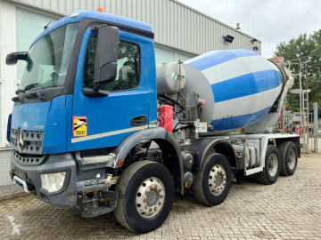Camion béton toupie / Malaxeur Mercedes