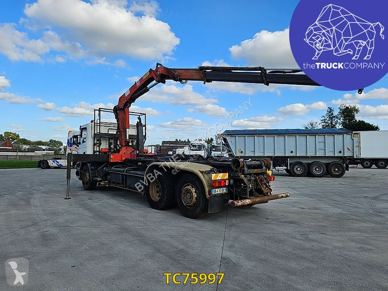 Scania 124 420 truck