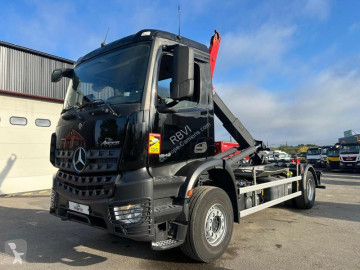 Camion polybenne Mercedes