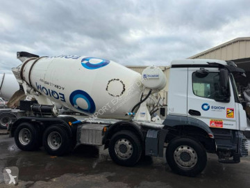 Camion béton toupie / Malaxeur Mercedes