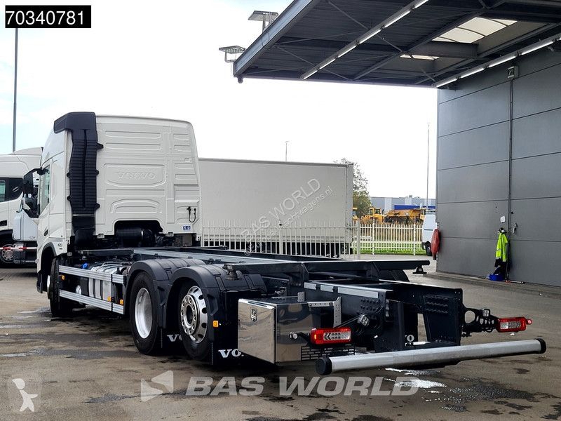 Volvo 420  6X2 ADR Full-Air Lift+Steering Axle...