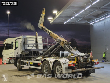 Mercedes hook arm system truck