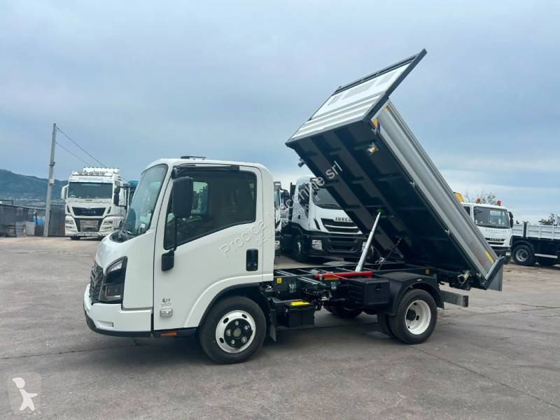 Kamion Isuzu