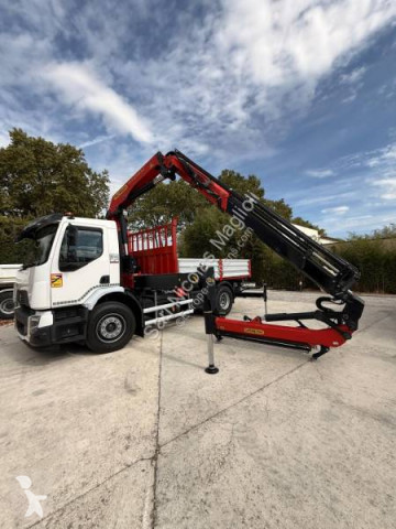 New Renault three-way side tipper truck