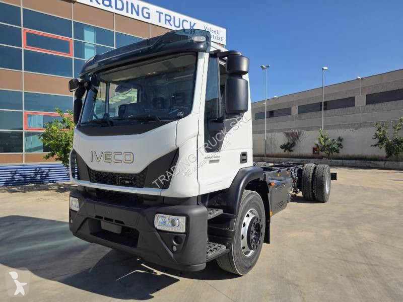 Lastbil Iveco 180 E 28