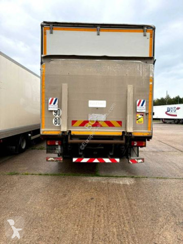 DAF box truck