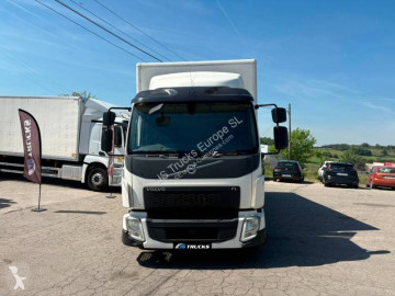 Volvo box truck