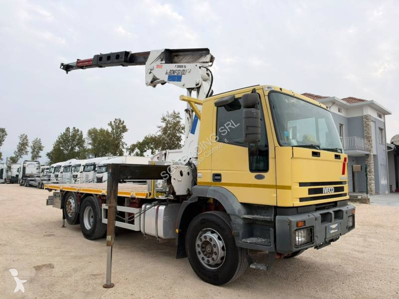 Lastbil Iveco 260E27