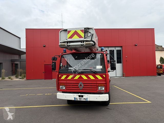 Renault S150 truck