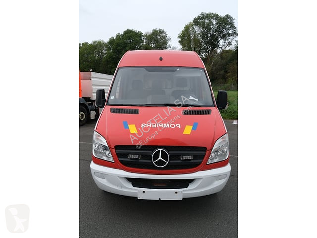 شاحنة Mercedes 318 CDI-D