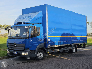 Mercedes tautliner truck