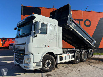DAF XF 530 8x4*4 BOX L=6036 mm truck