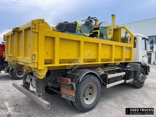 MAN  truck