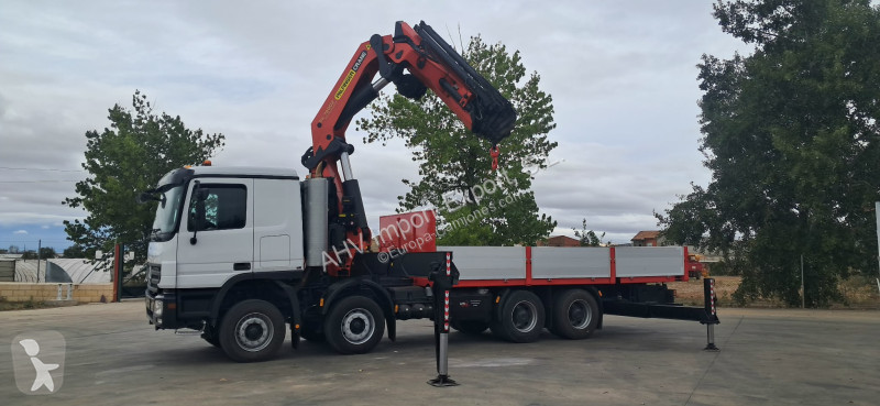 Mercedes 4144 truck