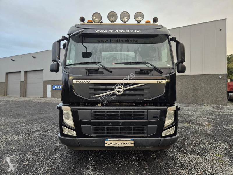 Kamion Volvo TIPPER/BENNE - 8X4 - LEAF SUSPENSION