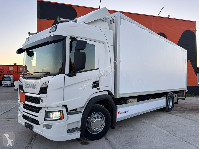 Kamion Scania P 280 4x2 MITSUBISHI / BOX =7742 mm