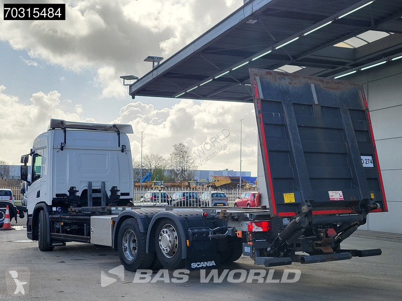 Scania P500 P 6X2 2500kg adebordwand...