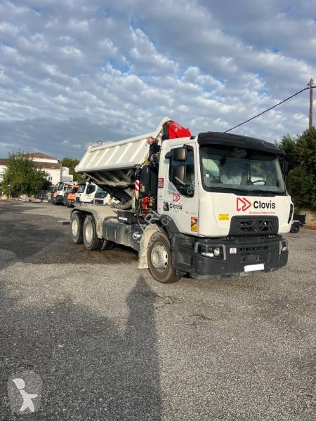 شاحنة Renault 320