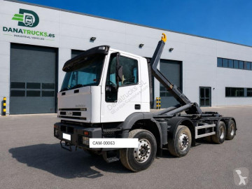 Iveco Eurotrakker 30 TN truck