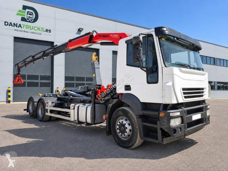 Iveco 260 E 35 truck