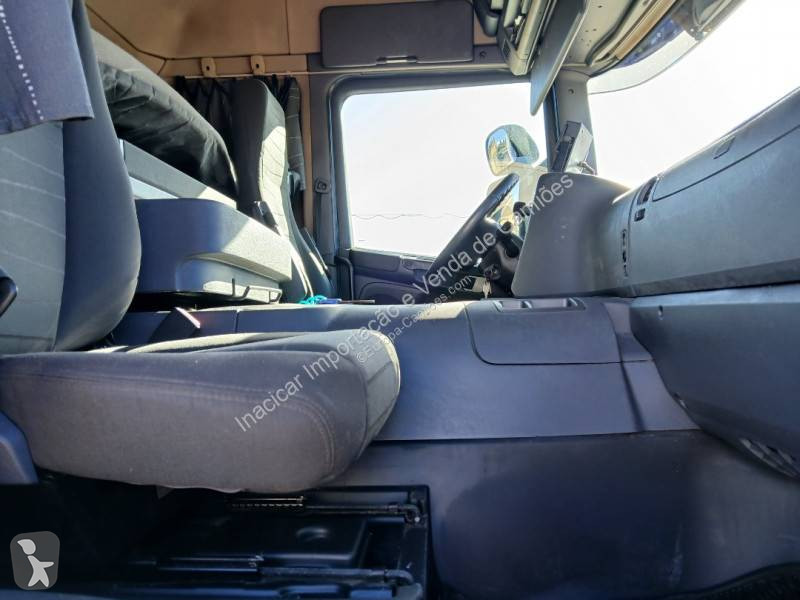 شاحنة Scania 320