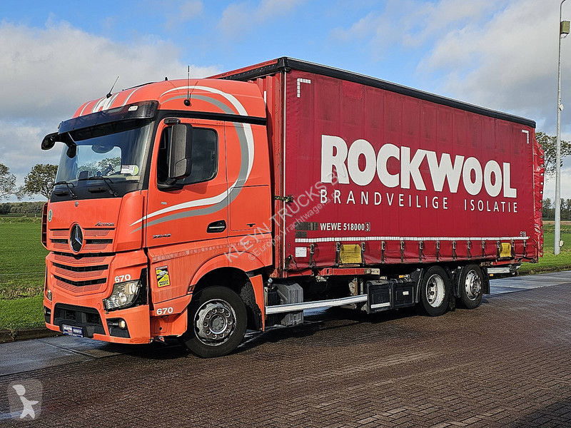 Camião Mercedes ACTROS 2642