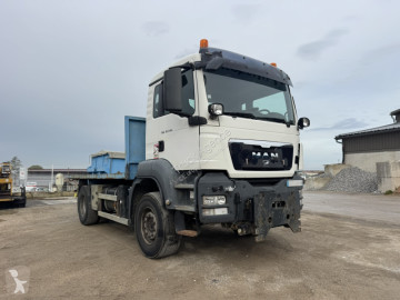 MAN hook arm system truck