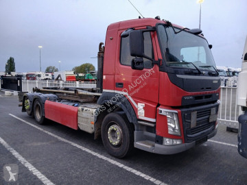 Volvo truck