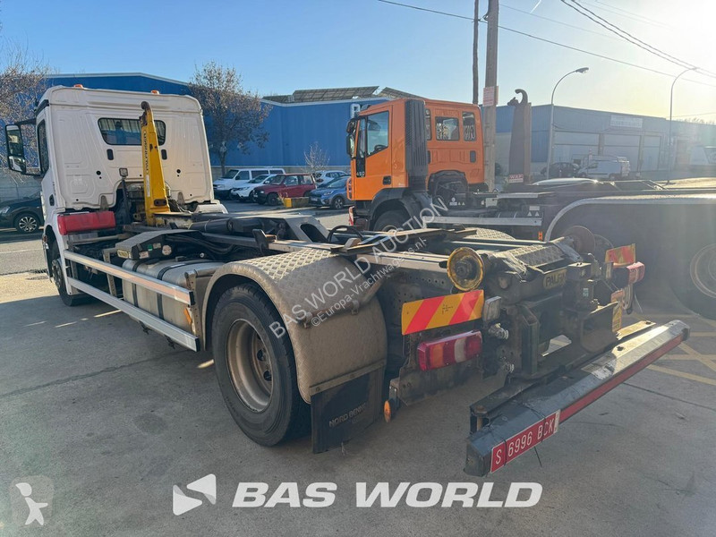 Mercedes 1843 truck