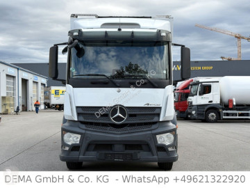 Mercedes beverage delivery flatbed truck