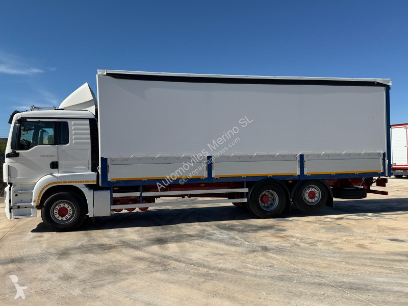 MAN TGS 26.360 truck