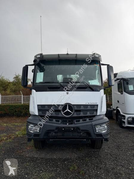 Kamion Mercedes 3243