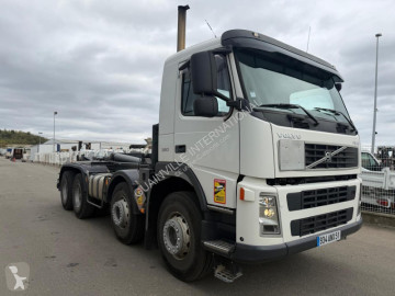 Volvo hook arm system truck