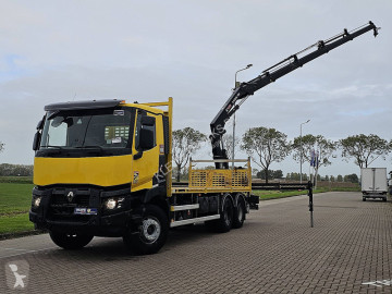 Renault crane truck