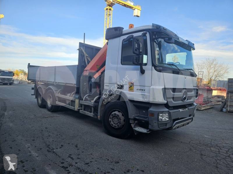 Mercedes 2641 truck