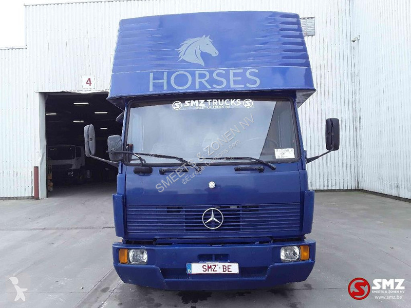 Kamion Mercedes 1114 complete horse truck