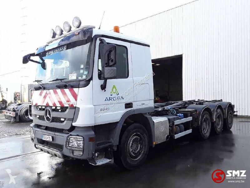 Kamion Mercedes 3241