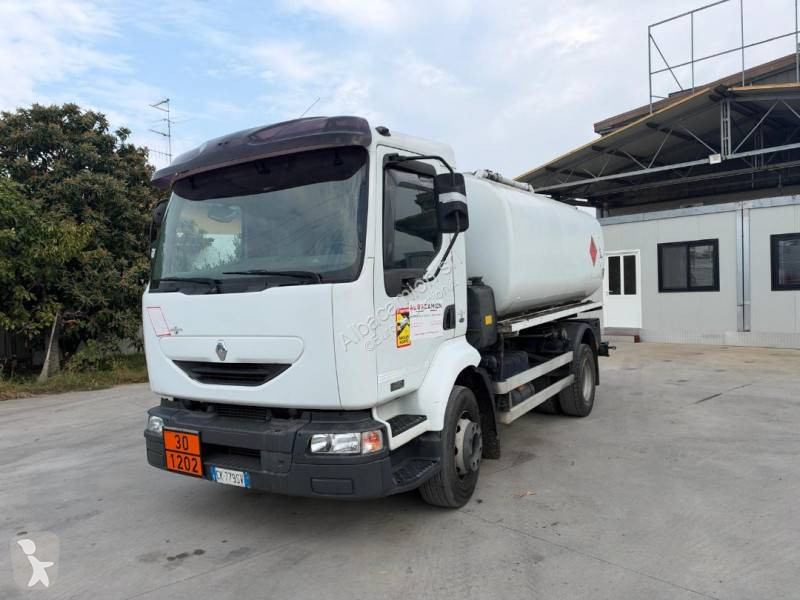 Vrachtwagen Renault 220