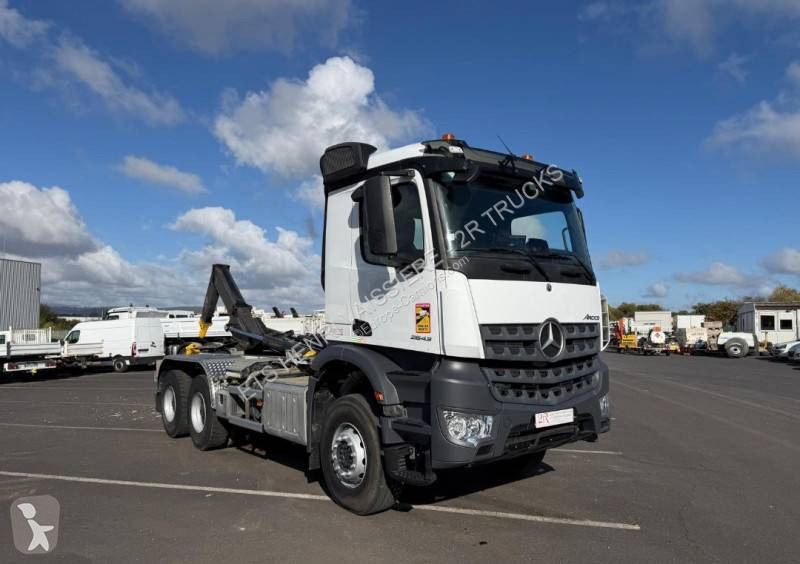 Kamion Mercedes 2643
