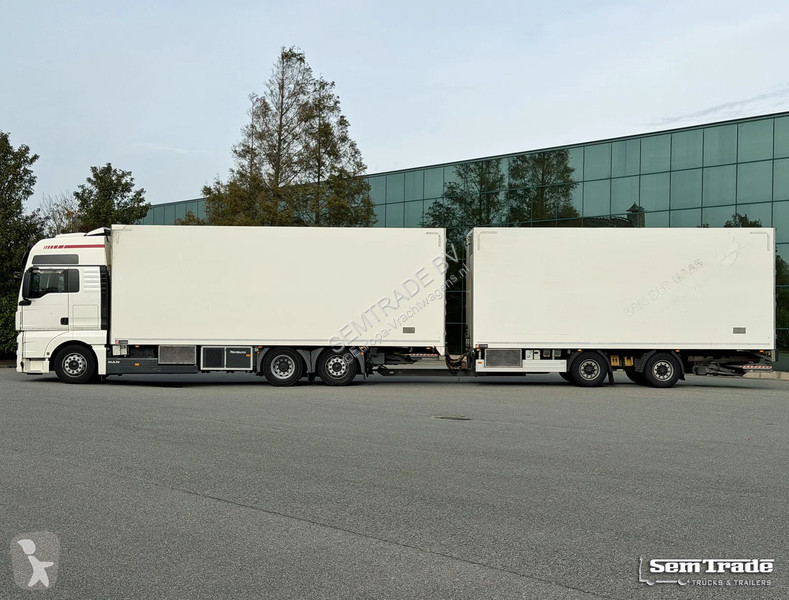 Vrachtwagen MAN ONLY 784.000 KM FULL AIR ISO...