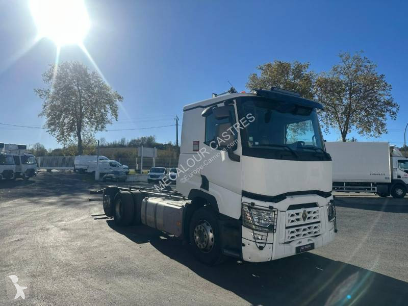 Kamion Renault 480 P6X2 E6