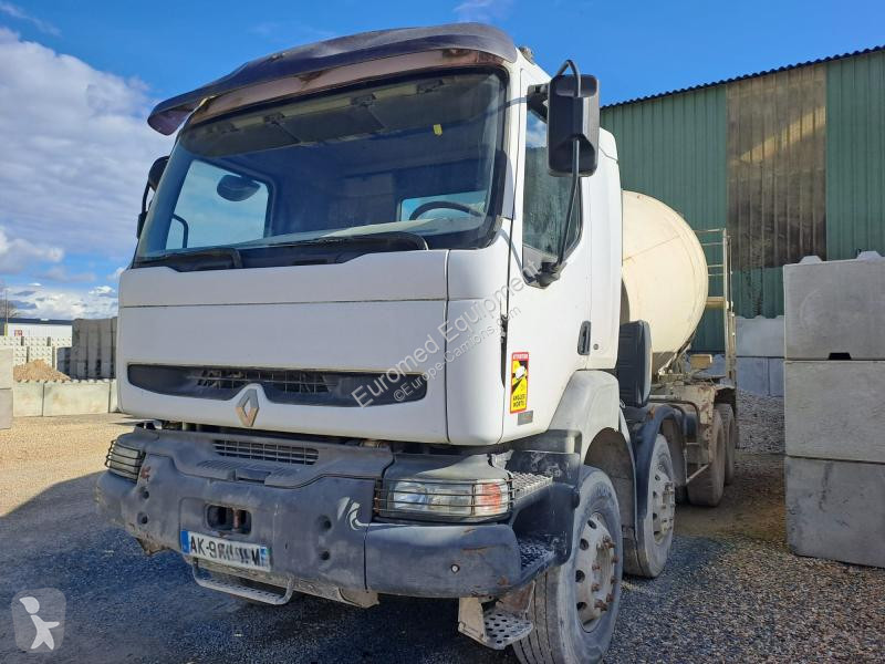 Бетоновоз Renault DCI