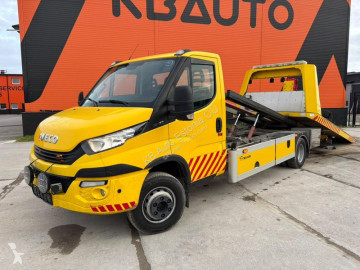 Kamion Iveco Daily 70C18 4x2 Tevor ZP30.A1 / platform L=5214 mm / W=2242 mm / 3000 kg / towing boom 1800 kg / winch