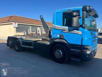 Scania billenőplató teherautó