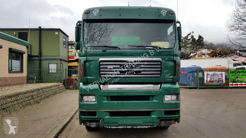 Camion MAN 28.480
