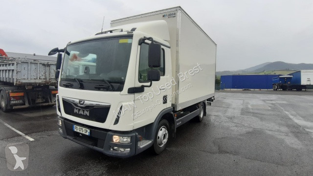 Camion MAN 8.220 4X2 BL
